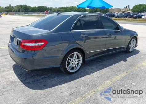 2012 Mercedes-Benz E 350 из США, поврежденный, VIN WDDHF5KB3CA545126